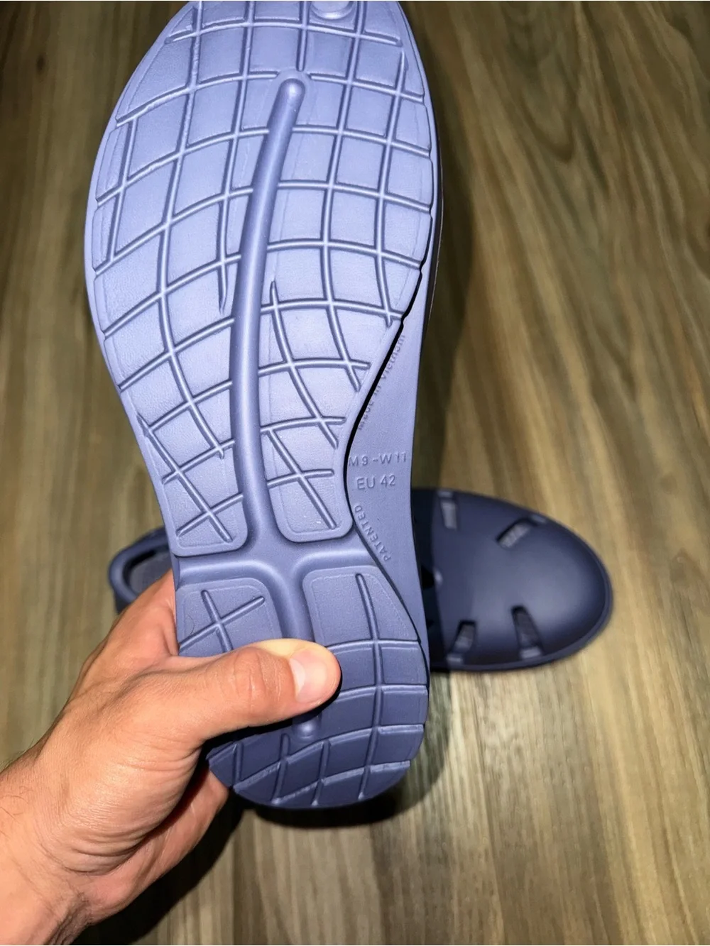 OOFOS Oocandoo Recovery Sandal Mens Size 9 Womens Size 11 Water Drop Blue NWT
